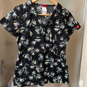 Dickies Scrub Top, size XS